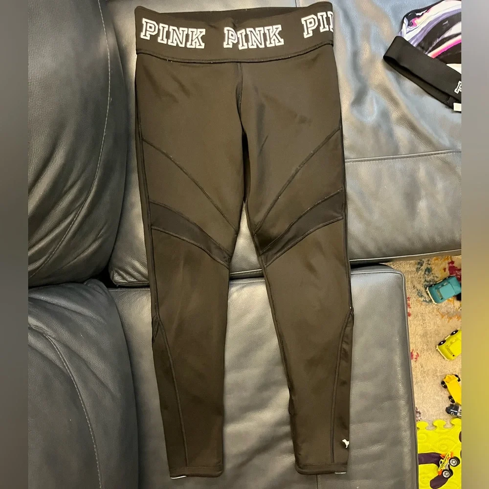 VS PINK Marble Set! - Picture 9 of 16